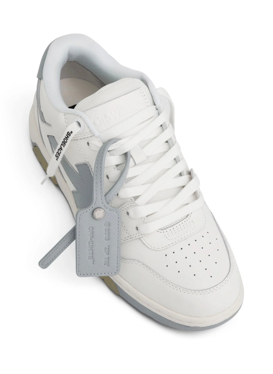 Off-White out of office